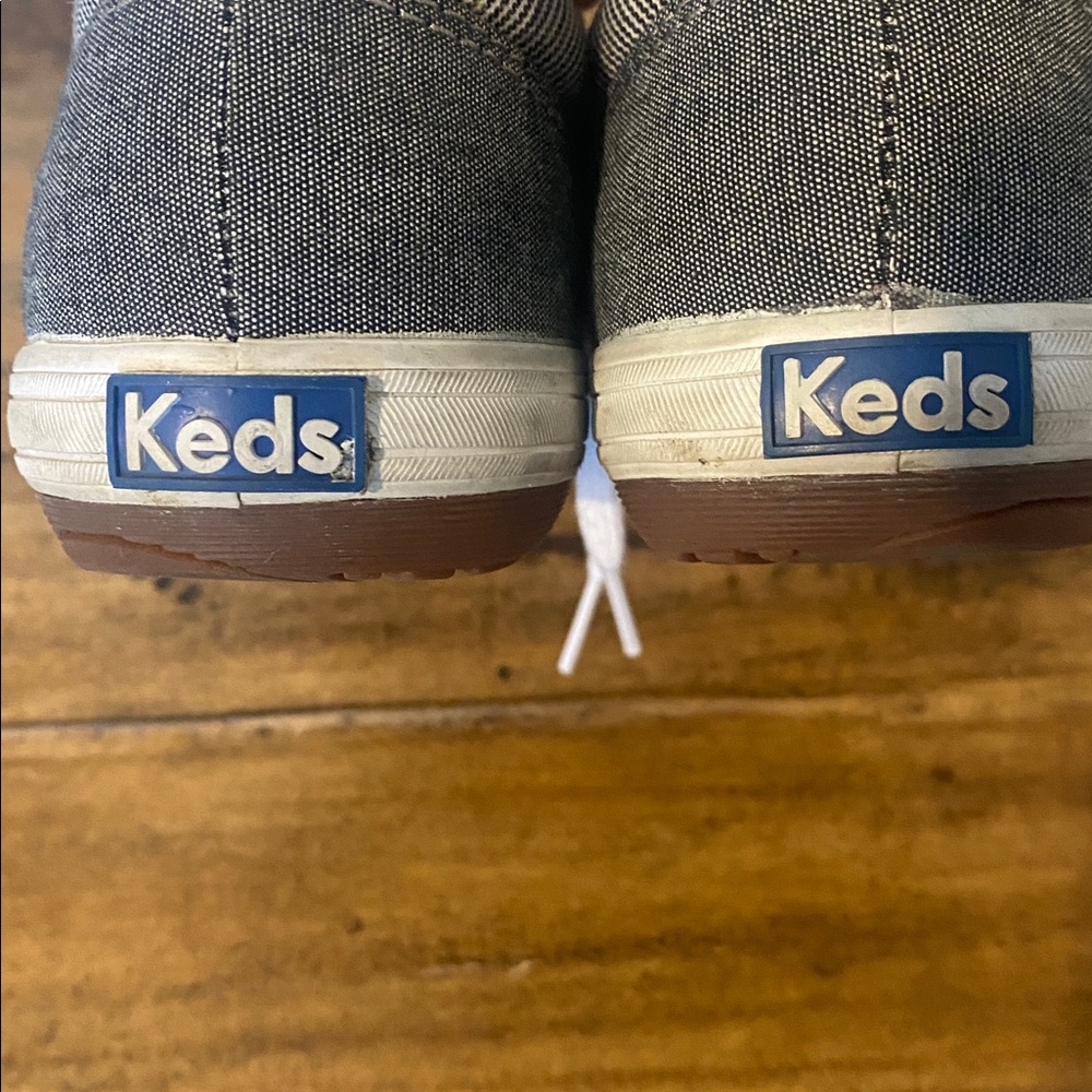 Keds size 8 ortholite sneaker - Picture 6 of 8